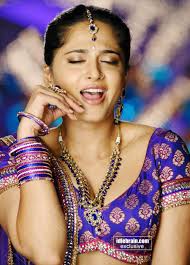 Hot actress: Anushka shetty's orgasm in public