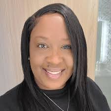 Ashleigh Poole's Instagram, Twitter & Facebook