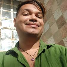 Having such a blast filming the dystopian future drama film "Radioflash" as  Officer Johnson 👮 in gorgeous Spokane, WA!