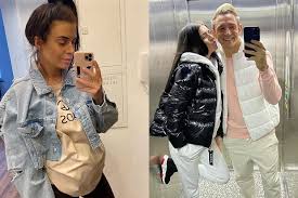 Nasz serwis to profesjonalny i rzetelny warsztat samochodowy. Magdalena Stepien Pokazala Ubranko Dla Syna Uroczy Zestaw