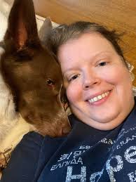 Leia(left) and Heartlee (right). Leia is hearing ￼impaired, so it was  really fun to help my parents teach the doggos modified sign language!