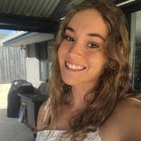 Monique Stark's Instagram, Twitter & Facebook