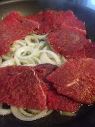 Bistec Encebollado Puerto Rico Receta Bistec Encebollado Salvadorian Food Puerto Rico Food Cooking Recipes