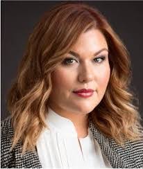 Janis Elder's Instagram, Twitter & Facebook