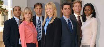 Sue thomas, l'œil du fbi, la saison 2 démarée en 2003 contient 19 episodes. Sue Thomas L Oeil Du Fbi Serie Tv