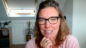 Rae Harper's Instagram, Twitter & Facebook