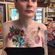 ok this is THE picture. today with @uglastefania we continued their chest  piece and, even we still have one session to go, I will forever use this  picture in my tattoo portfolio.