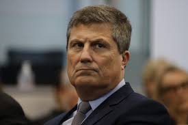 Sarkozy Condamné: Justice Menacée? Respect Solennel Exigé!