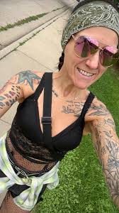 Finding contacts for 86th rally work as a female?