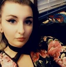 Karlee Davey's Instagram, Twitter & Facebook