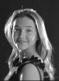 THE SMILE I had an extra smile When I left the house today I thought I'd  give it to someone I passed along the way. I tried to give the smile away