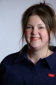 Elisa Snow's Instagram, Twitter & Facebook