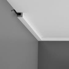 Durch die vorhandene bodenlochung kann der pvc kabelkanal einfach mittels schrauben und dübel an wand, decke oder boden montiert werden. Kabelkanal Weiss Fur Decke Px164 Wandprofil