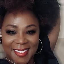 Donna Hayes's Instagram, Twitter & Facebook