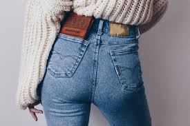 Pickel Am Po Mit Diesen Tipps Wirst Du Sie Los Brigitte De