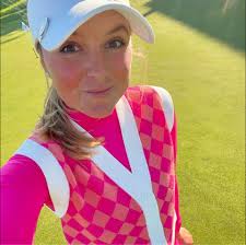 SEGER FÖR LOVISA Lovisa Gunnar, Landeryds GK, segrade i Irish Girls U18  Open Stroke Play Championship som avgjordes på Rogantown GC. Med scorer på  73-68-69 för totalt -3 blev segermarginalen tre slag.