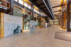 1996 entstand die vierte fakultät medien und informationswesen. Hochschulportrat Hochschule Der Bundesagentur Fur Arbeit Staatlich Anerkannte Fachhochschule Fur Arbeitsmarktmanagement Mannheim Odeki
