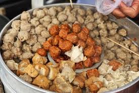 Banyak sekali kreasi pentol yang dapat moms buat di rumah. 7 Tips Memasak Pentol Yang Enak Dan Kenyal Caranya Gampang Kok