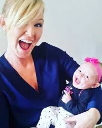 Ilovekelligiddish On Instagram How Cute This Picture Are Aunt Kelli With Little Channel Cocosworld Om Amanda Rollins Law And Order Special Victims Unit