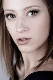 Carissa Sears's Instagram, Twitter & Facebook