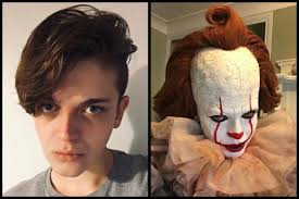 Dressed up as Pennywise for Halloween last year, here's the before and  after.🎈 : r/ItTheMovie