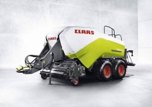 Claas Quadrant 3200 RC Baler