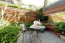 Here are some great ideas for accent walls! 75 Beautiful Small Backyard Patio Pictures Ideas April 2021 Houzz