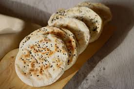 Nimm am besten immer vor dem schlafen gehen eine portion magerquark zu dir, damit du sicher. Abnehmen Eiweiss Brotchen Schlank Ganz Ohne Kohlenhydrate Brigitte De