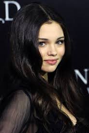 Pin By Marina Manailovska On India Hair Color For Black Hair Black Hair Pale Skin Dark Hair