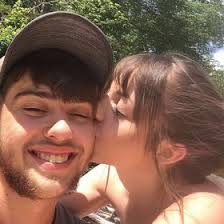 Taylor Alexis Goad (tayloralexisg)