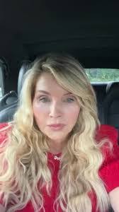 Sarah Bittinger's Instagram, Twitter & Facebook