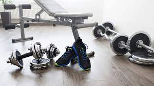 Accessori multistazione per allenamento di resistenza e pesi; Palestra In Casa Quali Attrezzi Servono Per Cominciare Pg Magazine