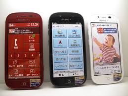ｎｔｔドコモ ｆ ０６ｆ らくらくスマートフォン３ モックアップ ４色セット 新色入り モックセンター