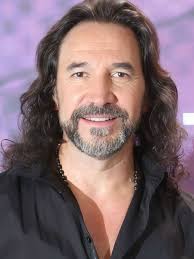 Marco Antonio Solis y su familia 💝
