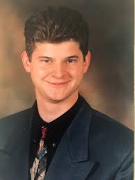 Can someone help with getting angel wings to look right? I hate to ask  this, but I can't get the wings to look right