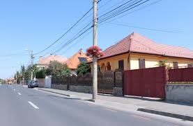 Va fi reales în această funcție în 2004, 2008 și 2012. Strada Vip Pentru Doar 600 De Euro Pe LunÄƒ PoÈ›i Fi Vecin Cu PreÈ™edintele Iohannis Ziarul Mesagerul De Sibiu