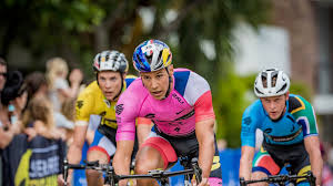 Road racing world championship season. Vincent Luis Overcomes Tough Day To Win Super League Title Triathlete
