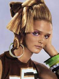 Carmen Kass Hair Vogue Magazine Vintage Hairstyles Nicolas Jurnjack Hair Archives Hairstylist Vogue Pa Hair Styles Hair Magazine Vintage Hairstyles