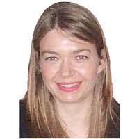 Laura Symes's Instagram, Twitter & Facebook