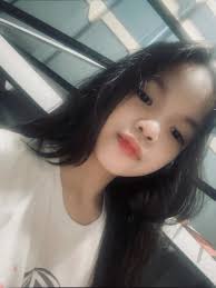 Who does nice makeup?? My bday next month.. I want to start looking early.