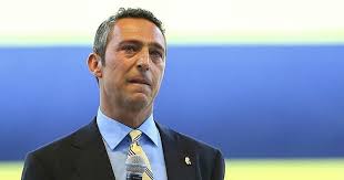 1967 yılı doğumlu iş adamı, 2020 itibari ile 53 yaşındadır. Fenerbahce Yeni Baskani Ali Koc Kimdir Aslen Nereli Fb Baskani Ali Koc Kac Yasinda Evli Mi Meslegi Esi Kim Spor Haberler