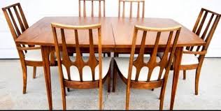 Broyhill Brasilia Dining Table And 6 Chairs Original Table Pads Stamped 1962 Dining Table Walnut Dining Table Kitchen Dining Living