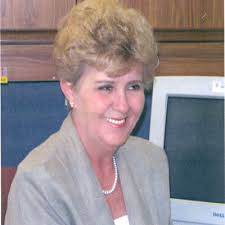 Sandra Tull (@sanditull)