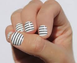 Black And White Striped Toe Nails Black White Stripes Nail Wraps By Sogloss On Etsy Striped Nails Lines On Nails Pretty Toe Nails