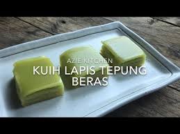 Lihat juga resep cup cake pisang keju tepung beras enak lainnya. Kuih Lapis Tepung Beras Youtube
