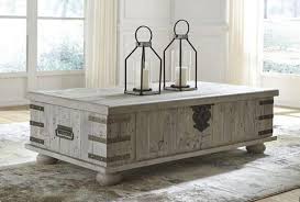 Carynhurst Coffee Table With Lift Top Coffee Table With Storage Coffee Table Farmhouse Decorating Coffee Tables