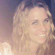 Leanne Franklin's Instagram, Twitter & Facebook