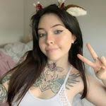 Cindy Hudak's Instagram, Twitter & Facebook