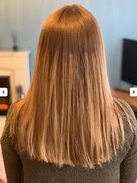 Want to try out a new hair style, cut or colour? Woman Who Paid 175 For Trendy Balayage Hairstyle Is Left Furious Over The Uneven Cut And Stark Colour
