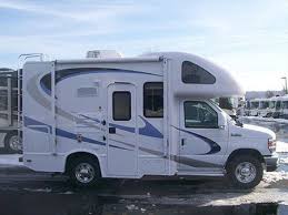 Quick Look 2010 Four Winds 19g Class C Rv Small Rv Life Mini Motorhome Small Campers Small Rv